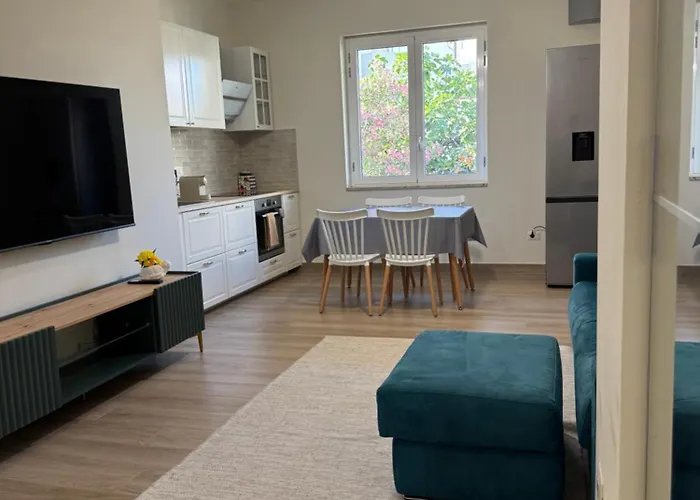 Mare & Colori * 特雷比萨切